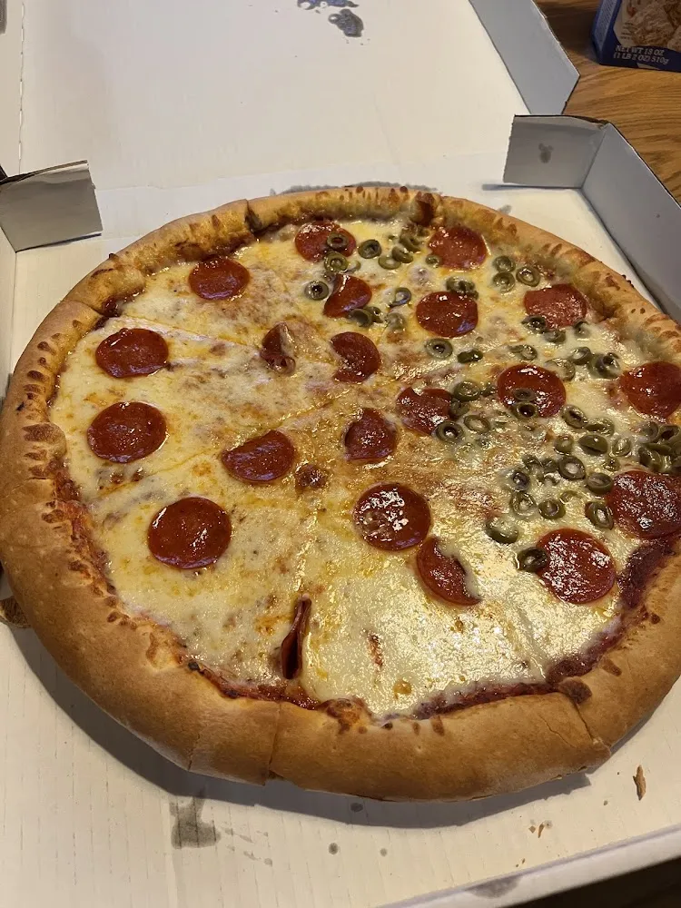 Pepperoni & Green Olive Pizza